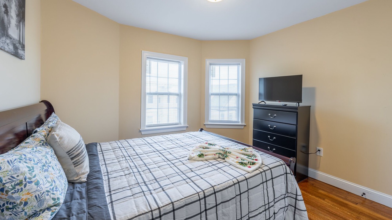 Photo of Bedroom in Quincy
