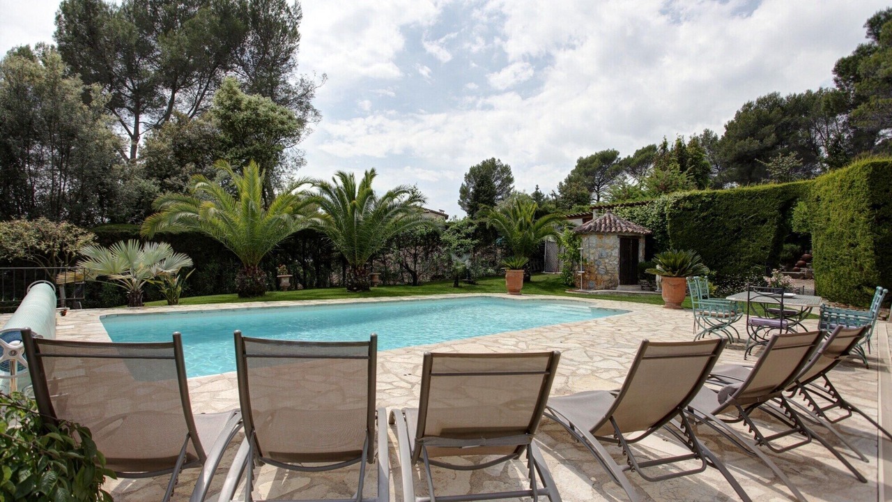 Photo of Outdoor in Roquefort-les-Pins