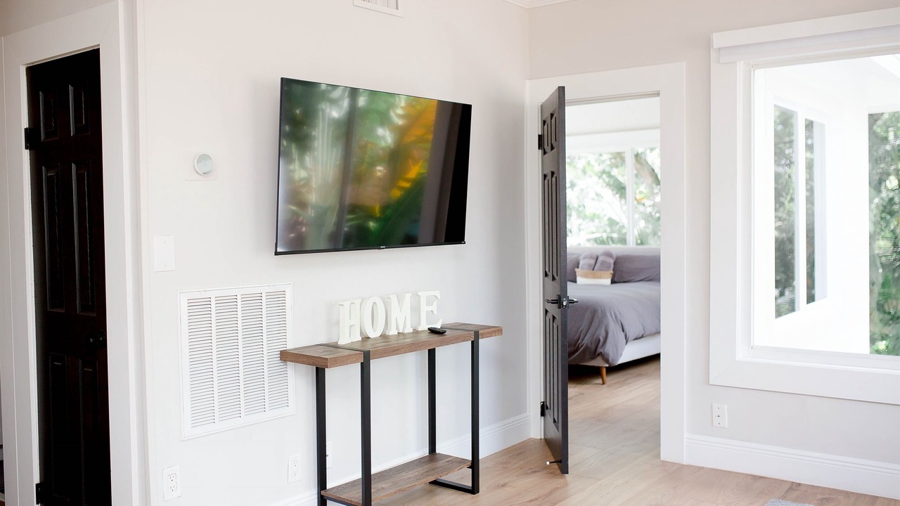Photo of Livingroom in Sailboat Bend