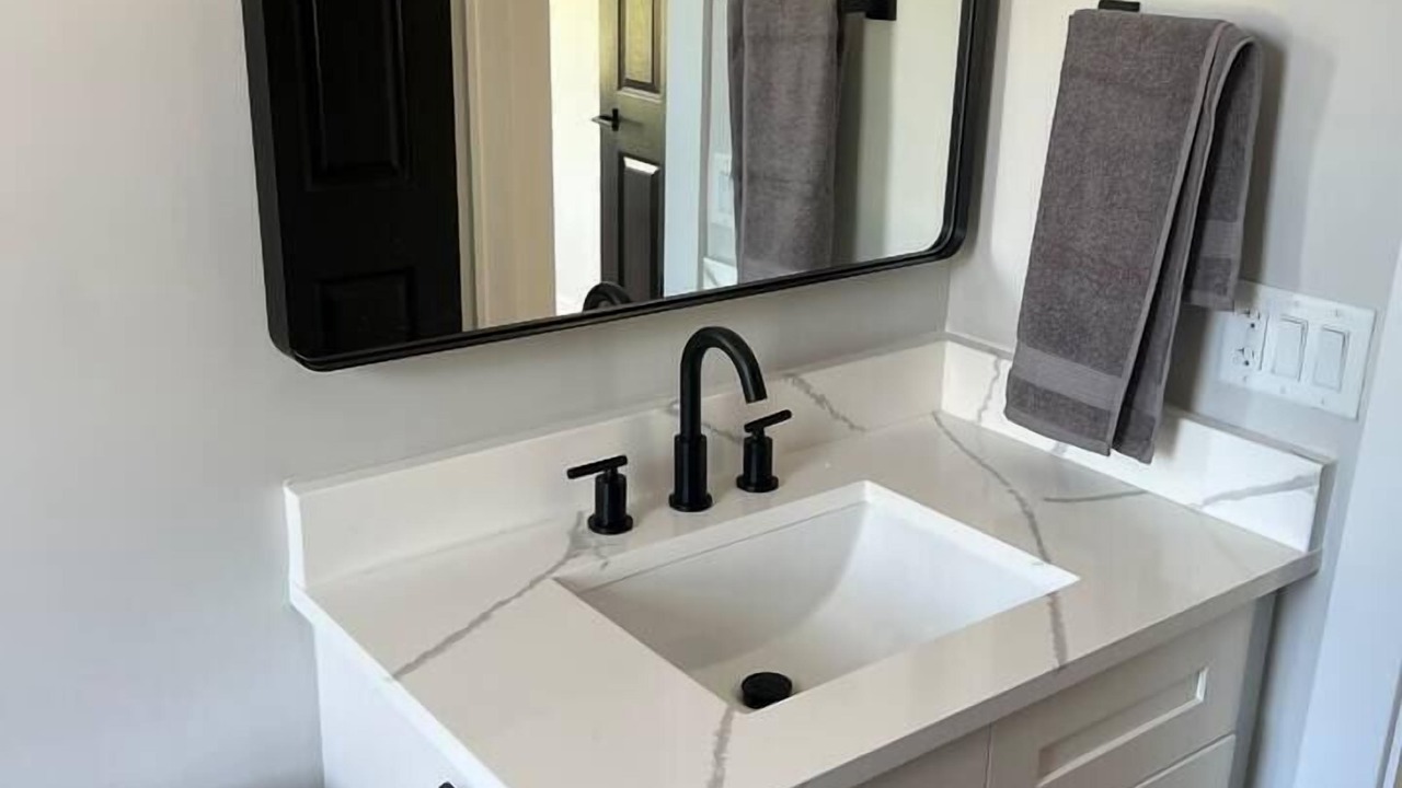 Photo of Bathroom in Sailboat Bend