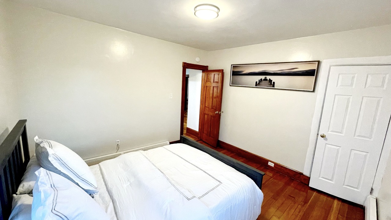 Photo of Bedroom in Hyde Park
