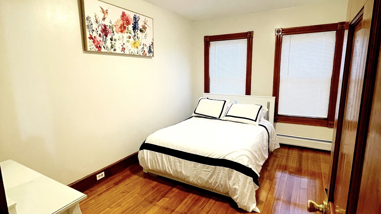 Photo of Bedroom in Hyde Park