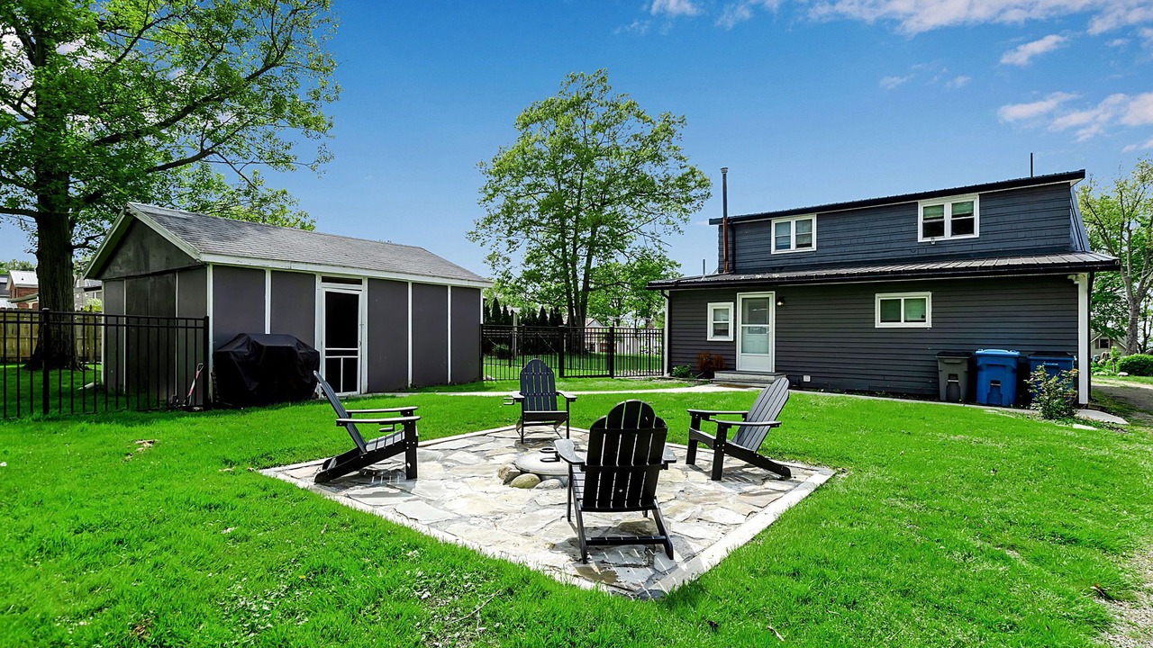 Photo of Outdoor in Lake Erie Beach