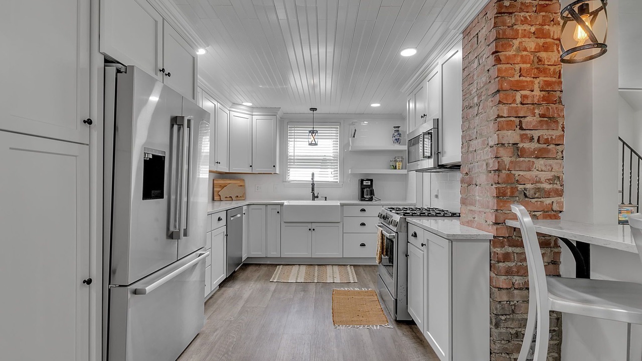 Photo of Kitchen in Lake Erie Beach