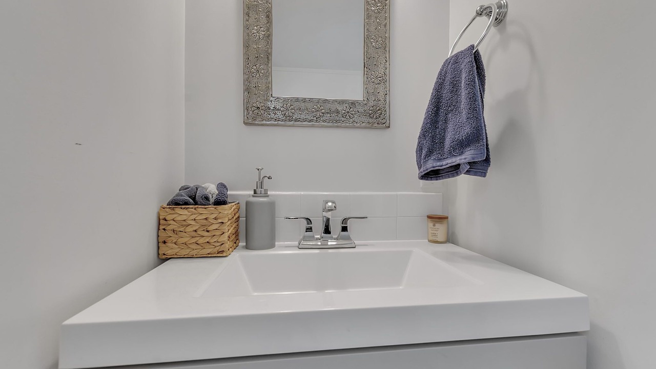 Photo of Bathroom in Lake Erie Beach