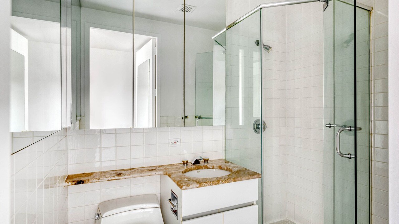 Photo of Bathroom in Sutton Place