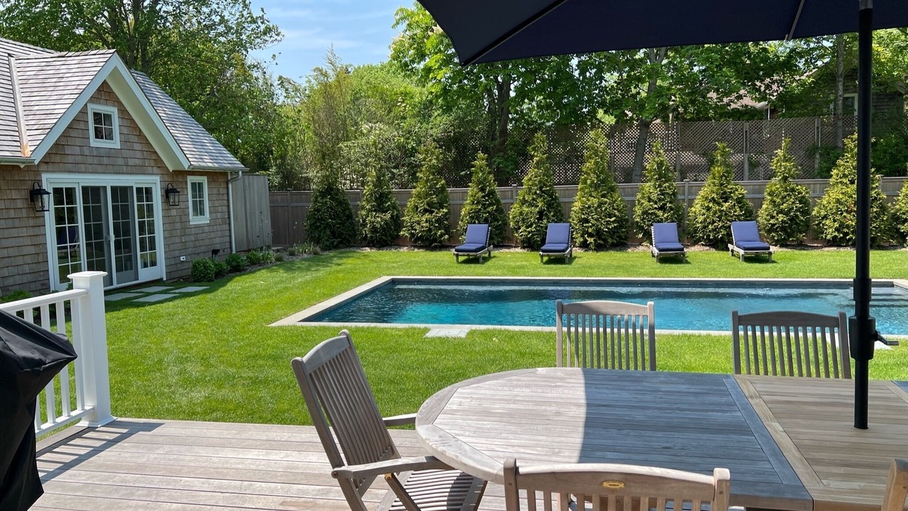 Photo of Outdoor in Village of Southampton