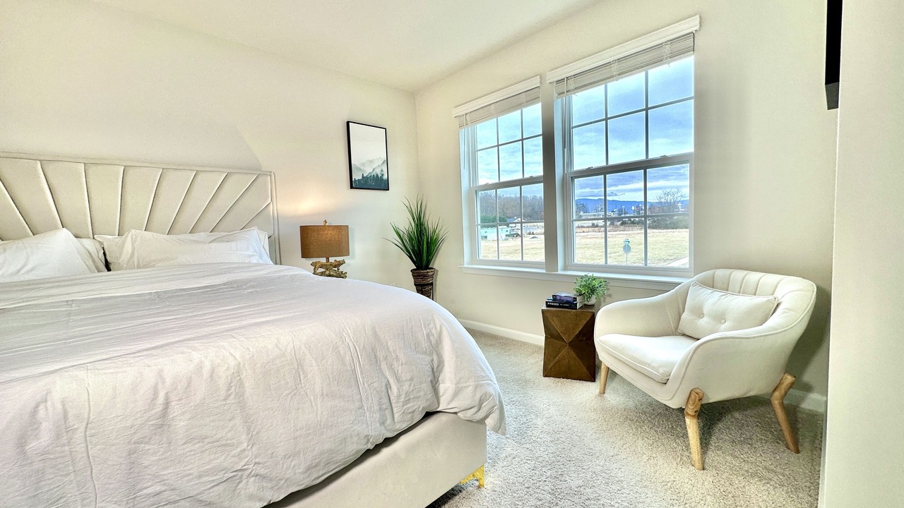 Photo of Bedroom in Luray