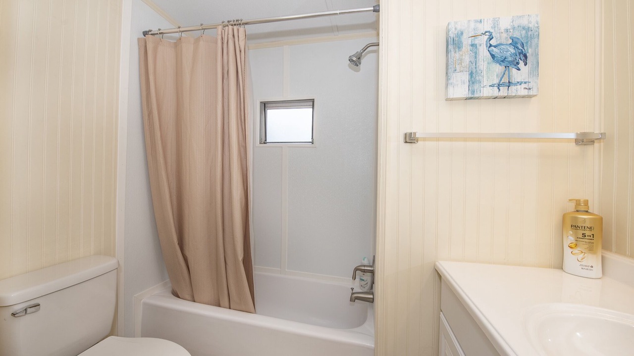 Photo of Bathroom in Crawfordville