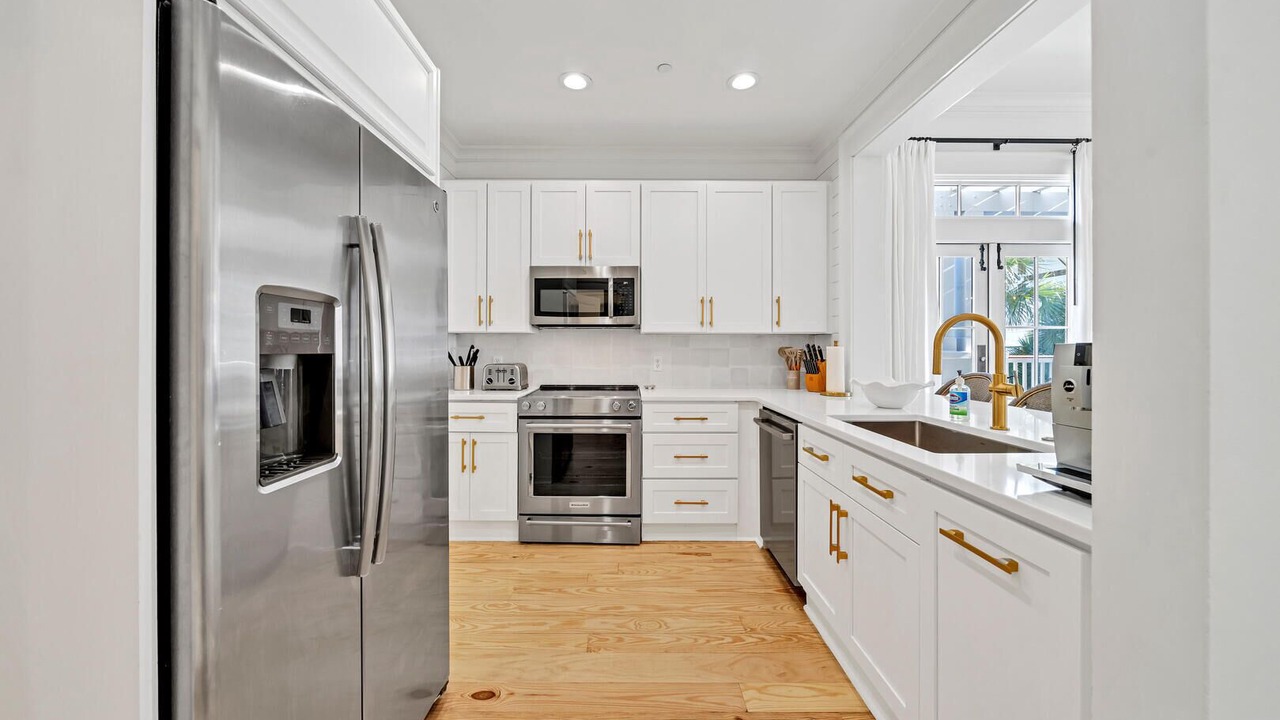 Photo of Kitchen in Beach District