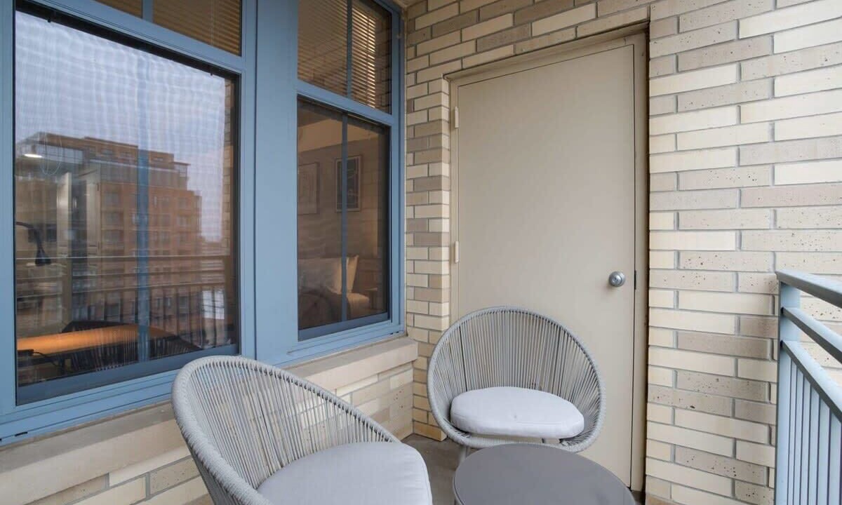Photo of Patio Balcony in Aurora Highlands