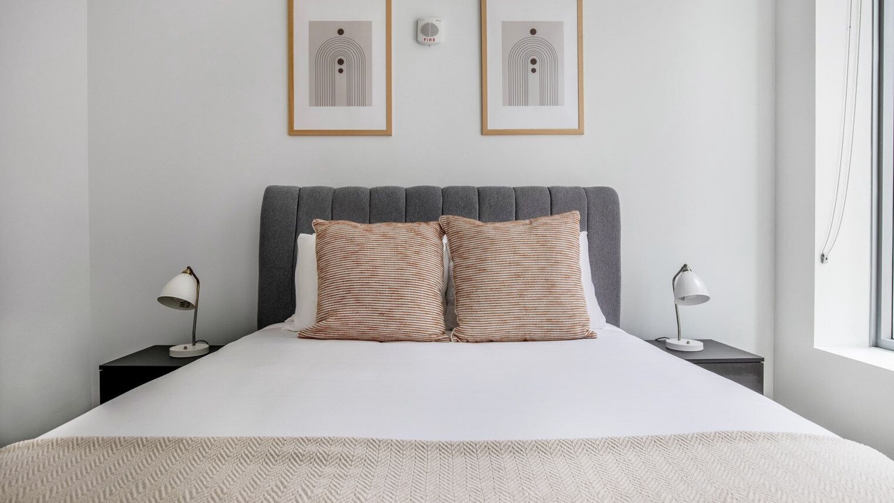 Photo of Bedroom in Chinatown