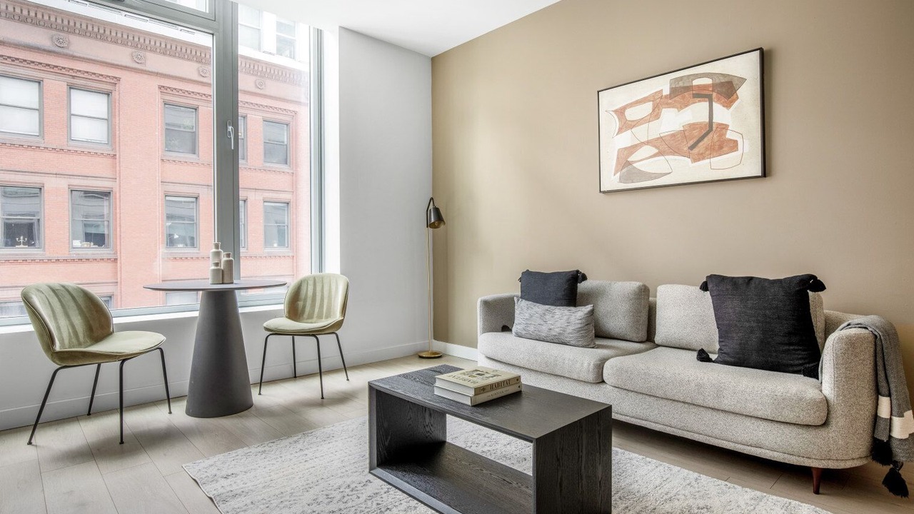 Photo of Livingroom in Chinatown
