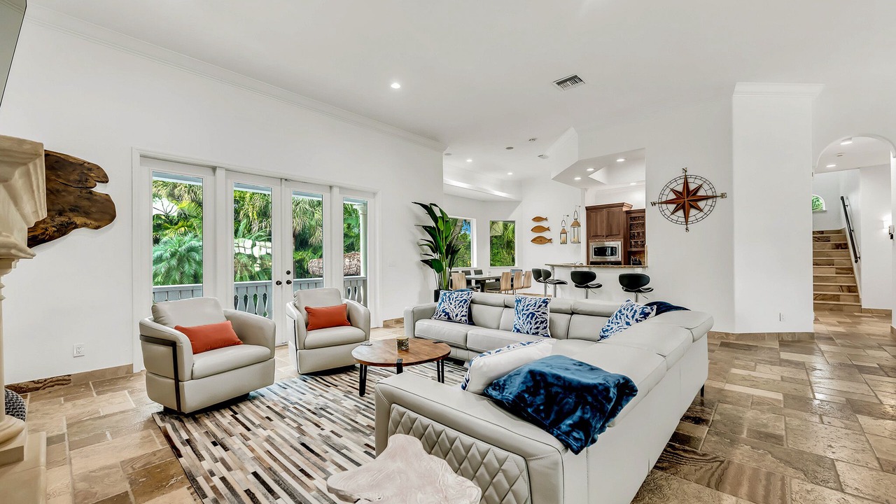 Photo of Livingroom in Bay Isle