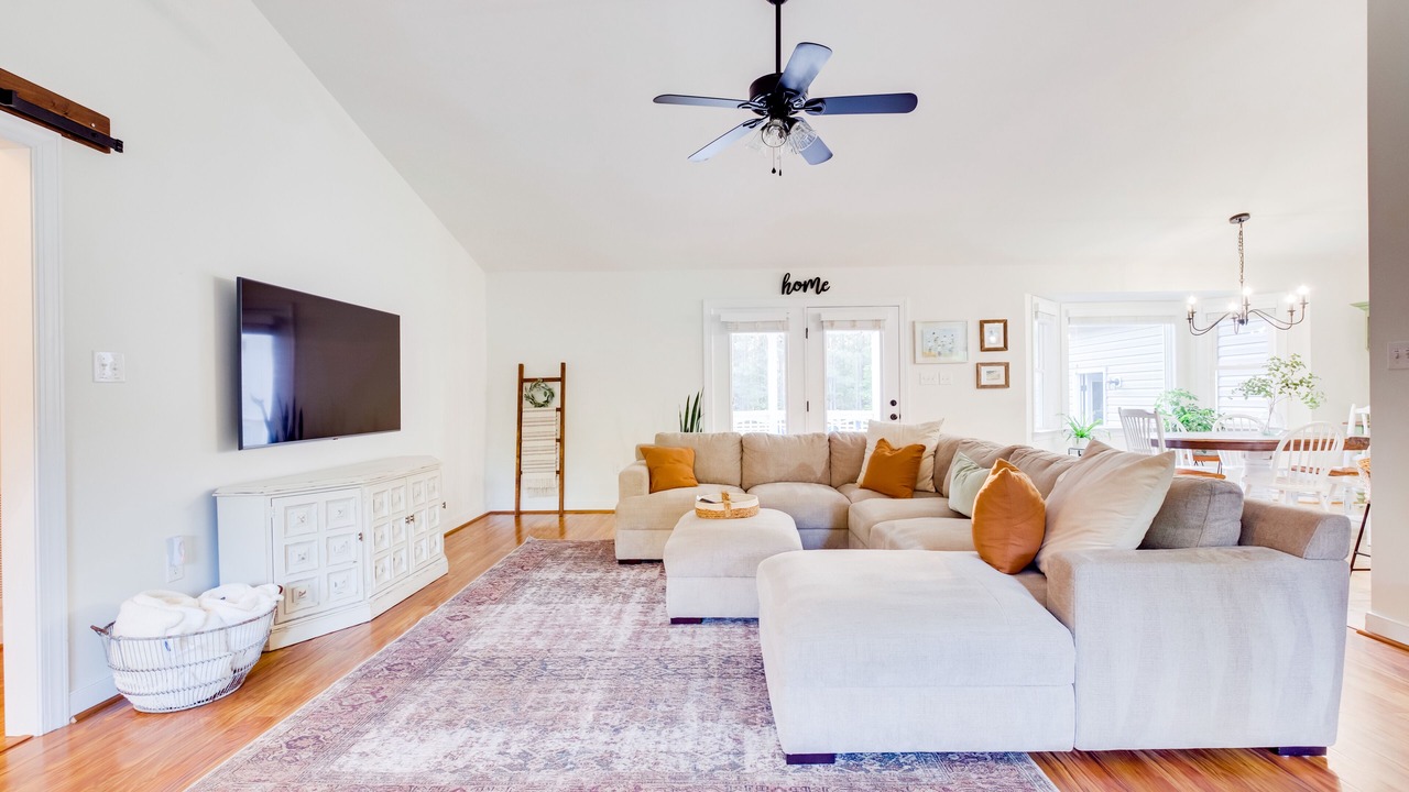 Photo of Livingroom in New Kent