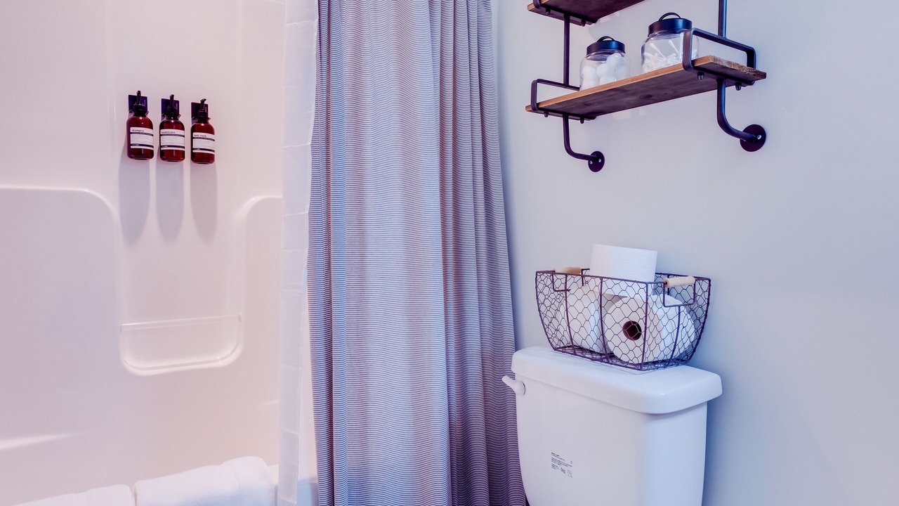 Photo of Bathroom in New Kent