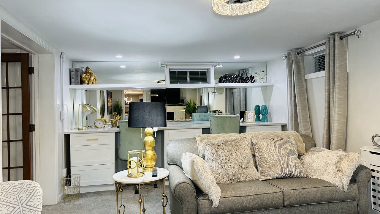Photo of Livingroom in South Weymouth