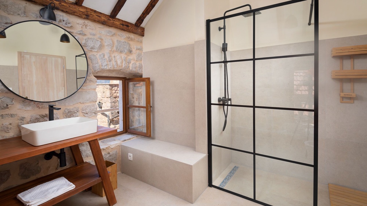 Photo of Bathroom in Pitve