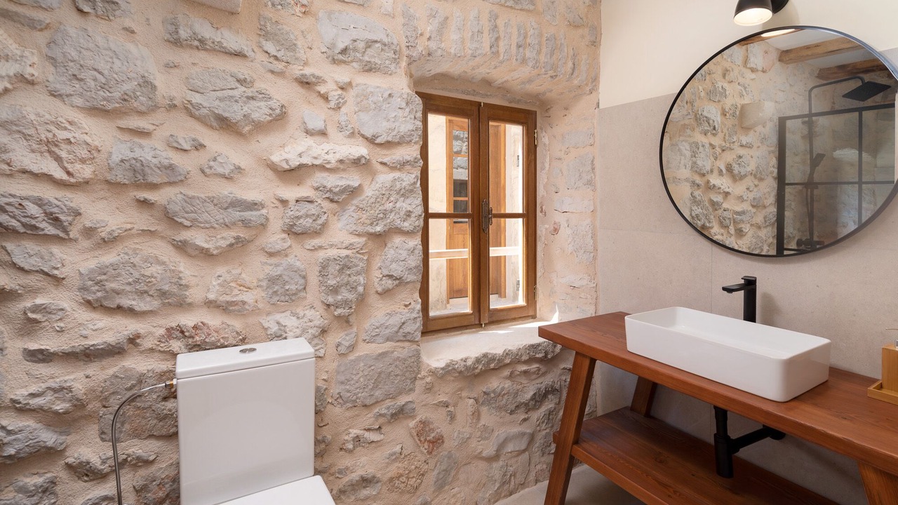 Photo of Bathroom in Pitve