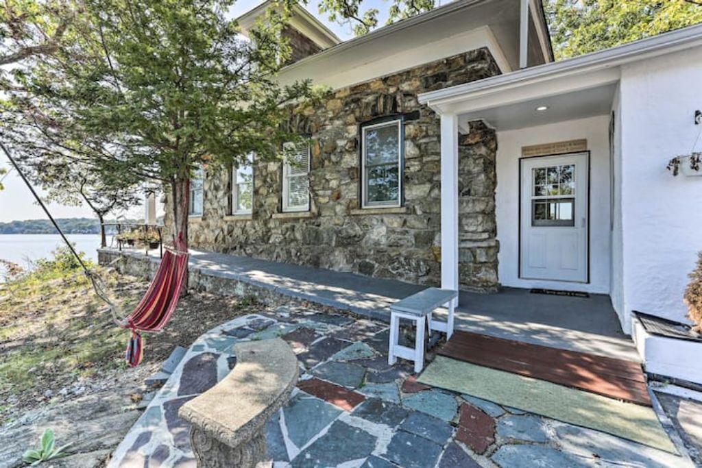 Photo of Patio Balcony in Glasser