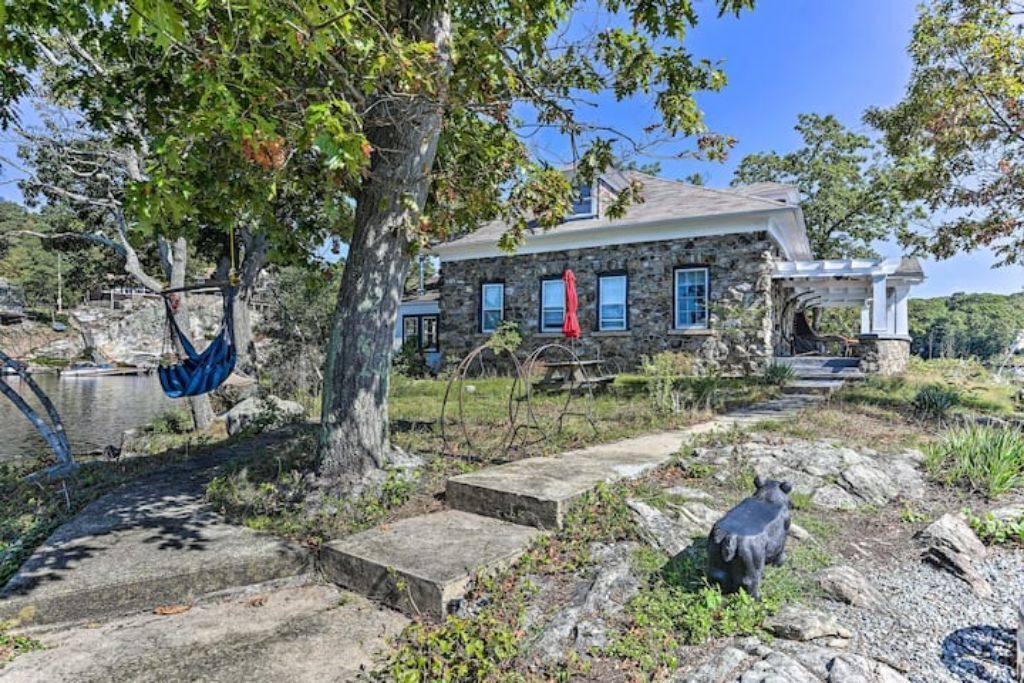 Photo of Outdoor in Glasser