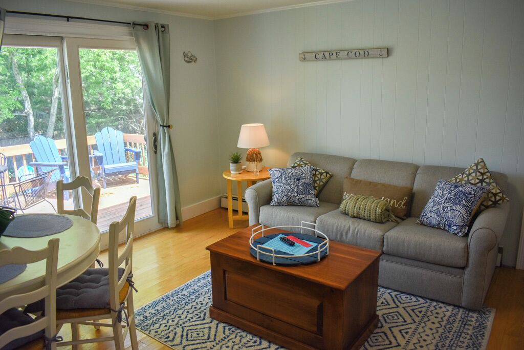 Photo of Livingroom in East Harwich