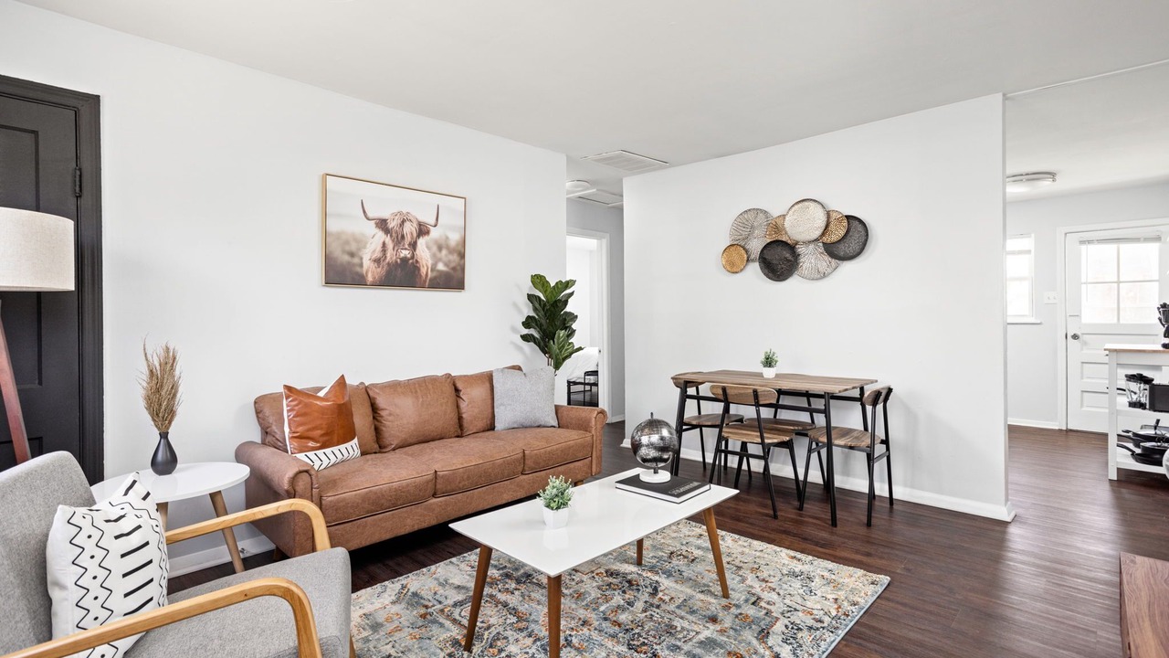 Photo of Livingroom in Wayne