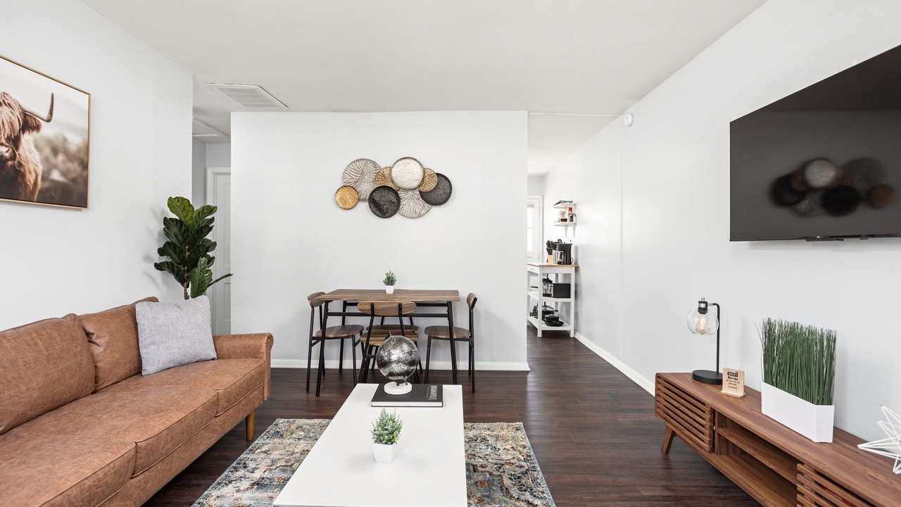 Photo of Livingroom in Wayne