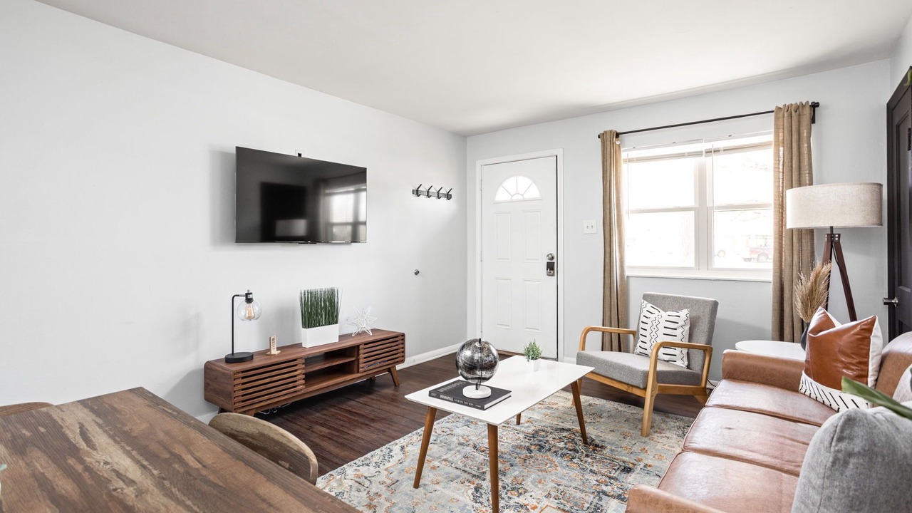 Photo of Livingroom in Wayne