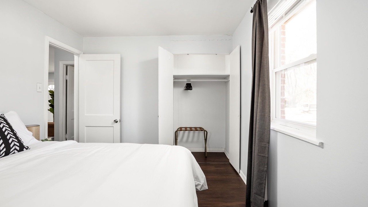 Photo of Bedroom in Wayne