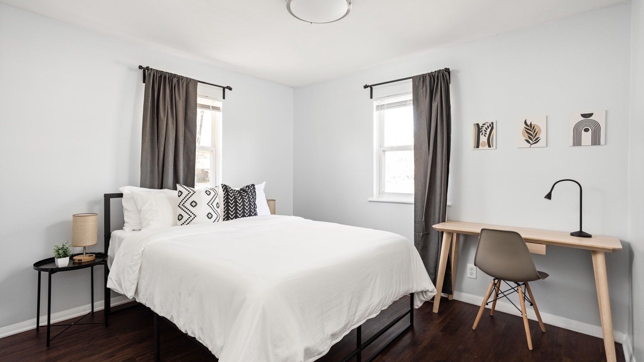 Photo of Bedroom in Wayne
