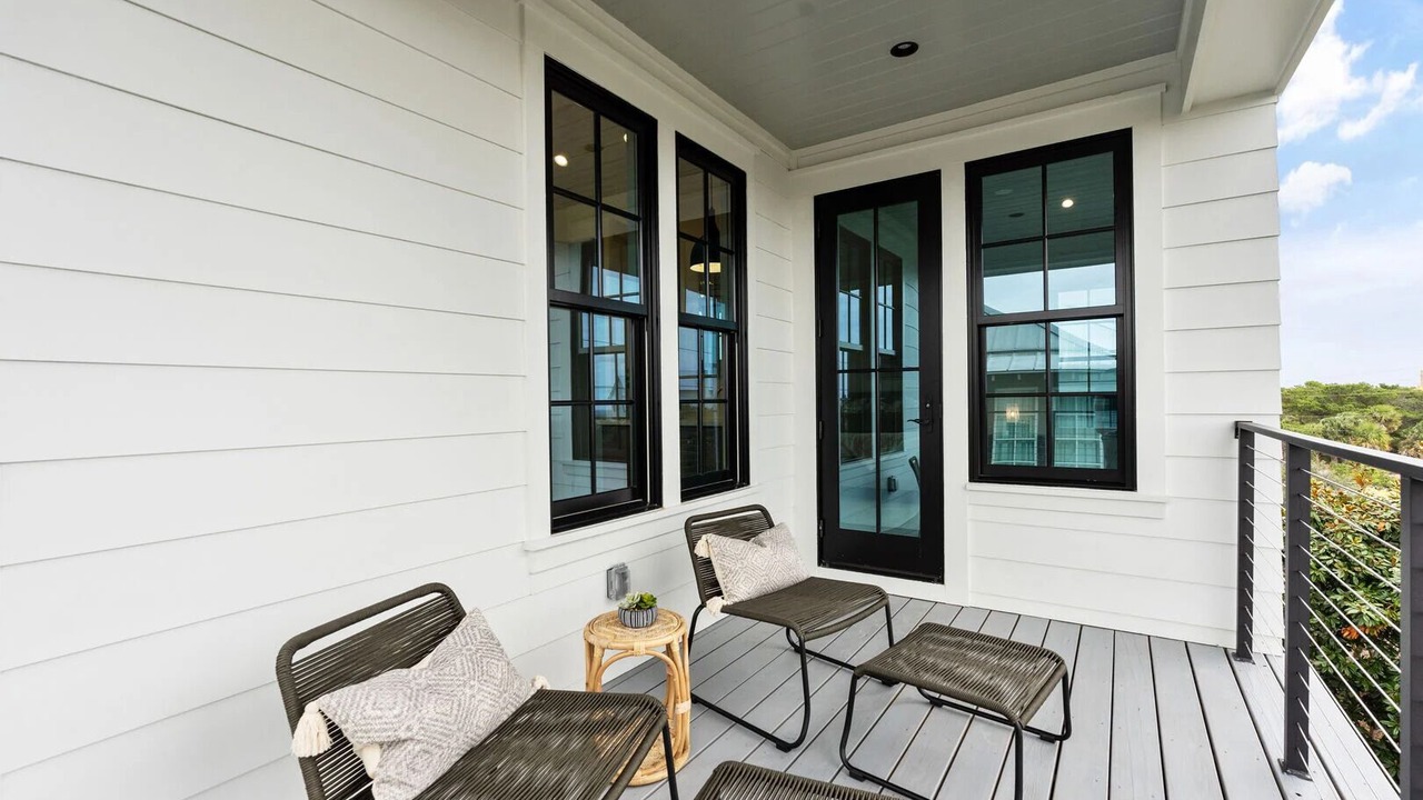 Photo of Patio Balcony in SeaNest Village