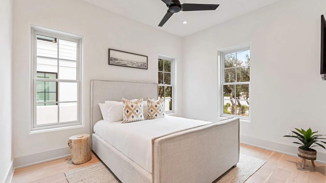 Photo of Bedroom in SeaNest Village