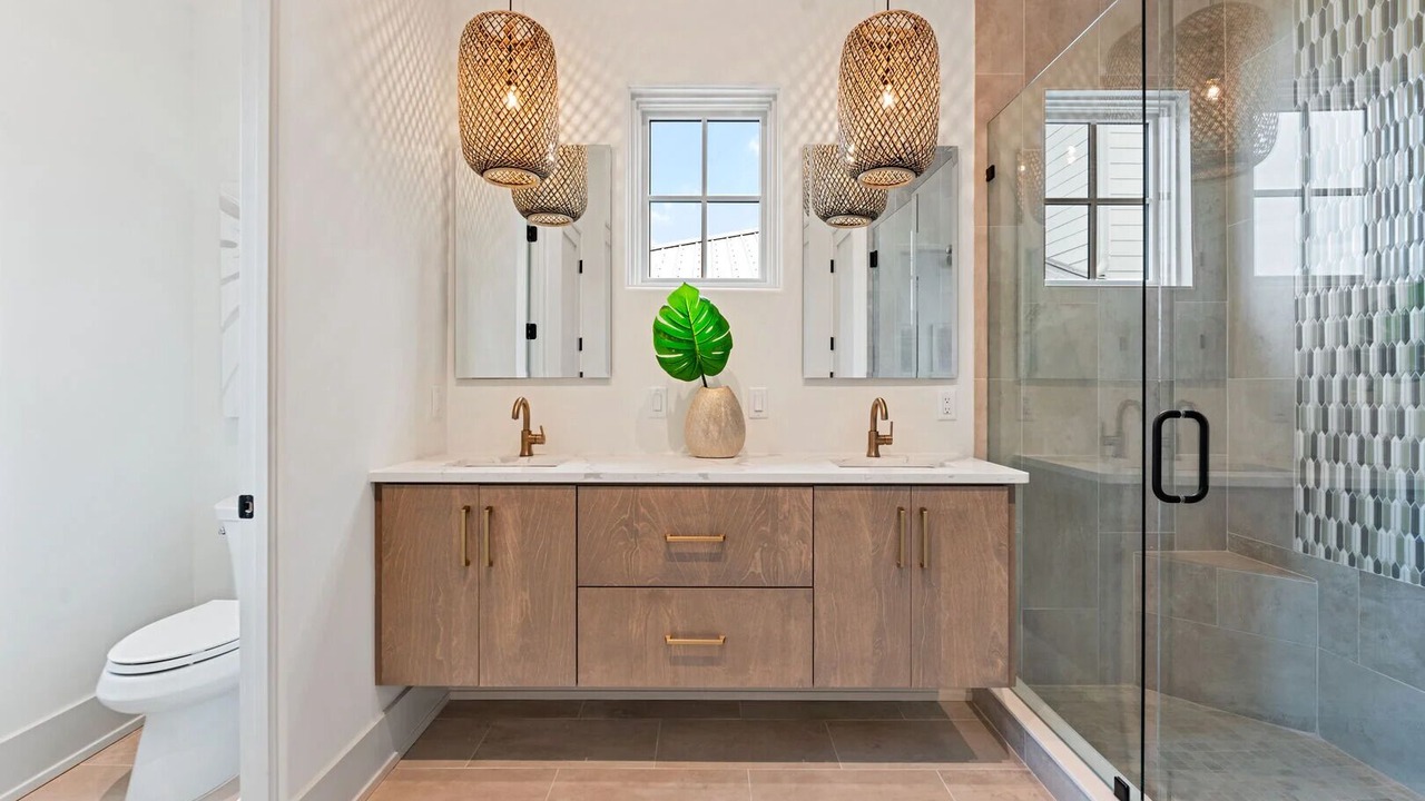 Photo of Bathroom in SeaNest Village