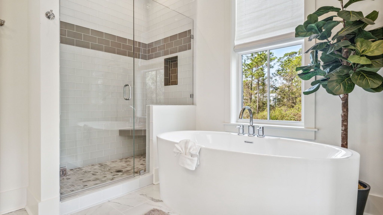 Photo of Bathroom in Treetop