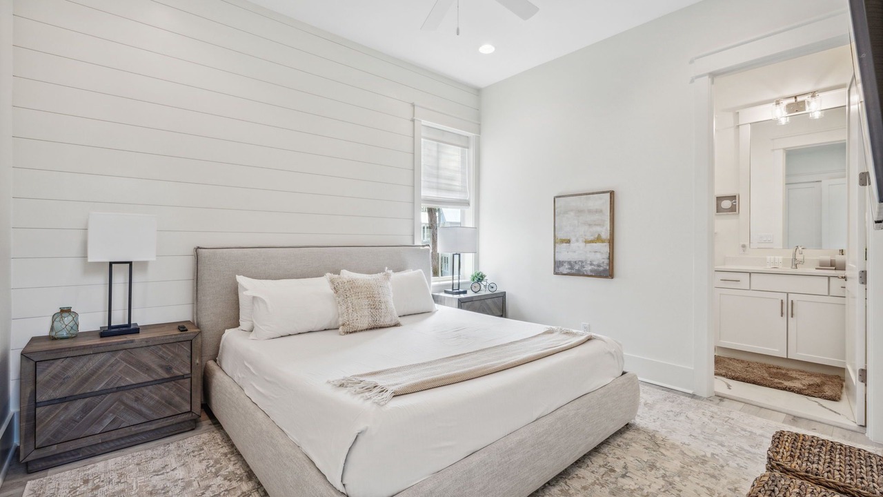 Photo of Bedroom in Treetop