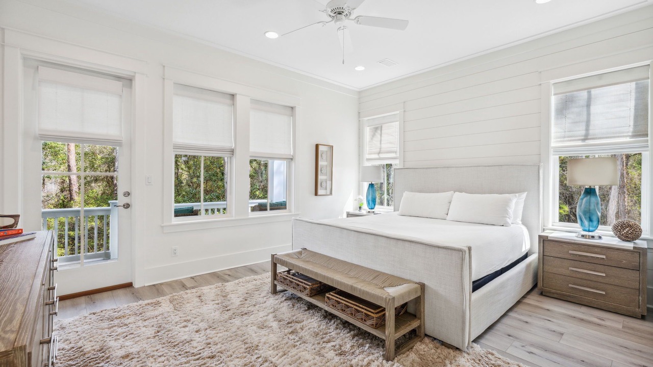 Photo of Bedroom in Treetop