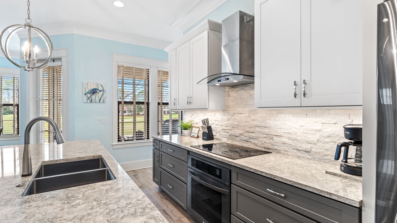Photo of Kitchen in Villa Lago