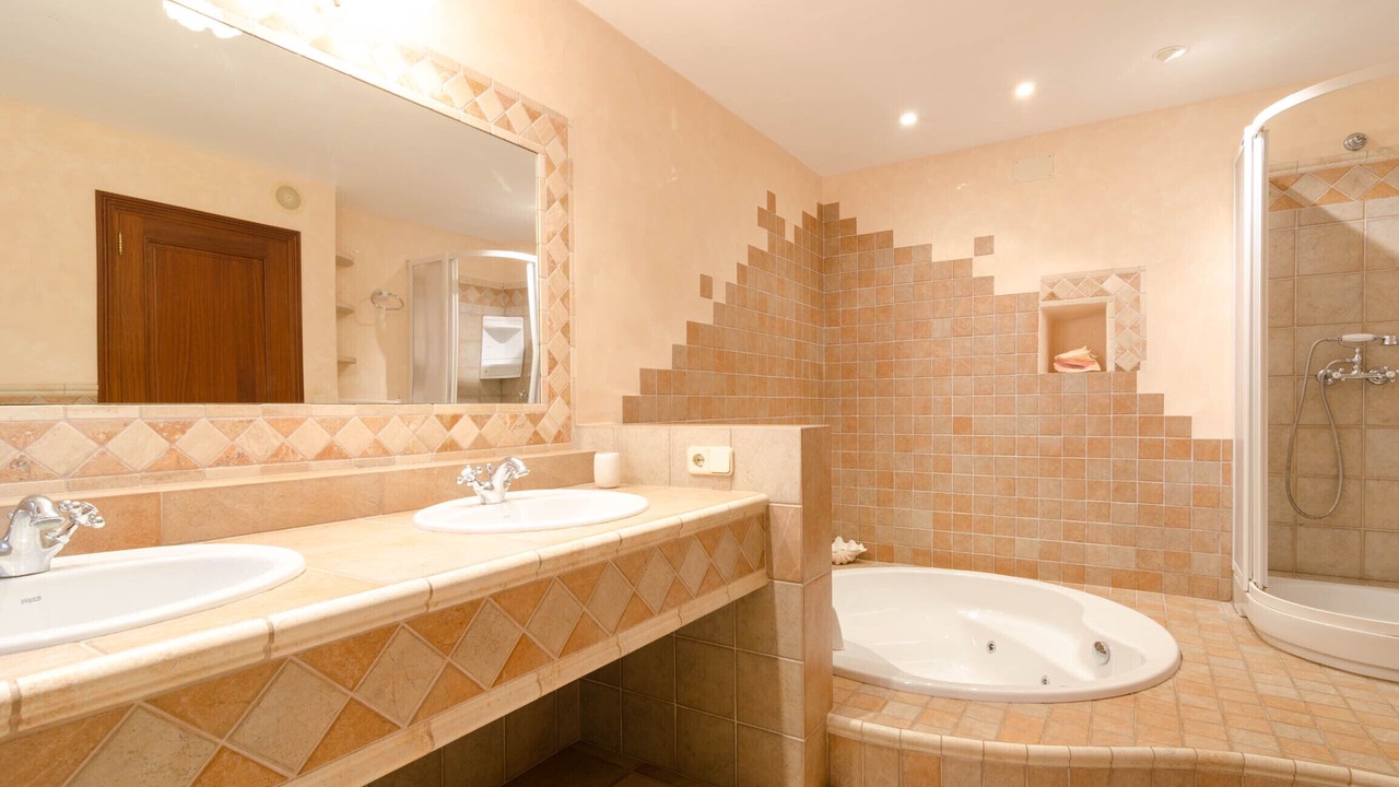 Photo of Bathroom in S Horta