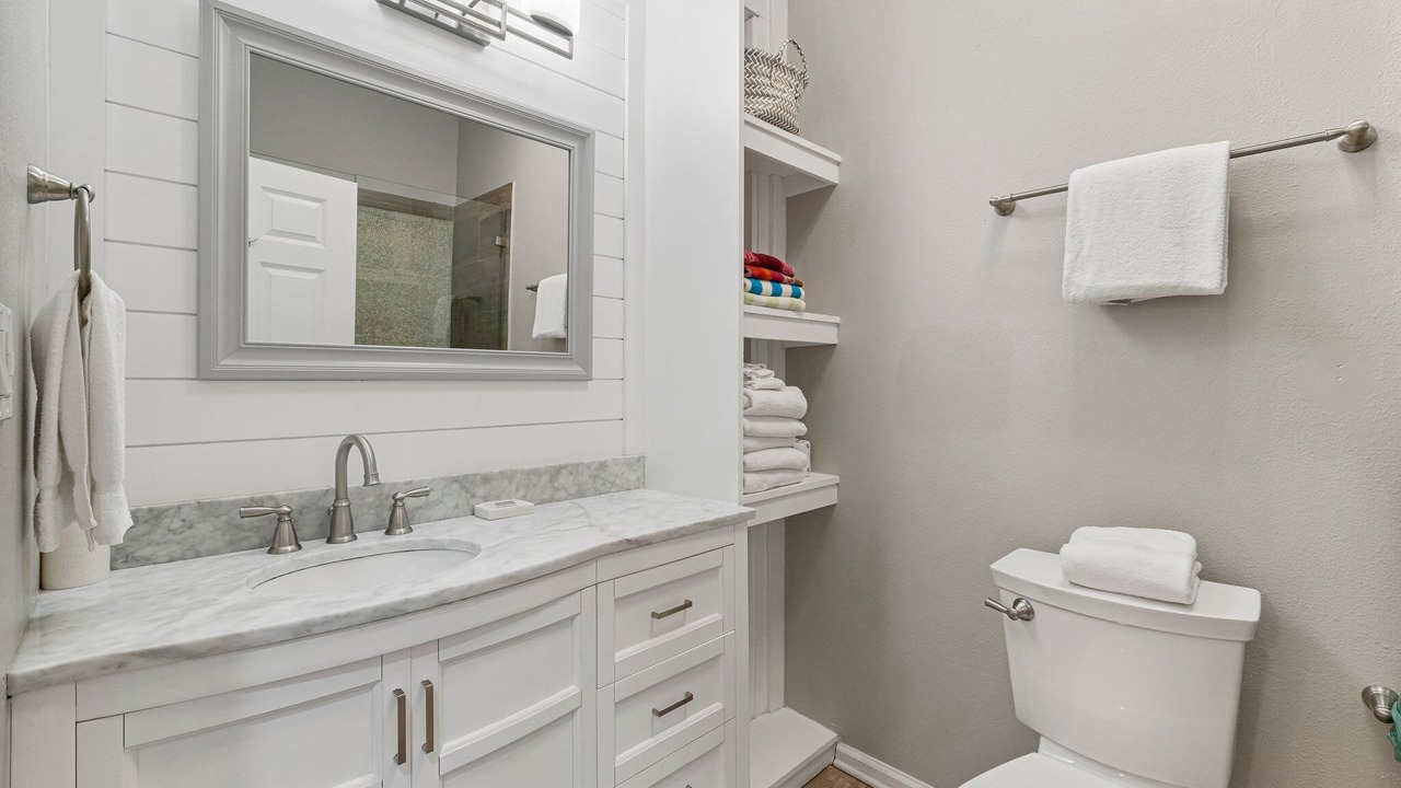 Photo of Bathroom in Rosemary Beach