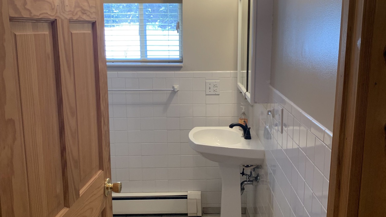 Photo of Bathroom in Shingleton