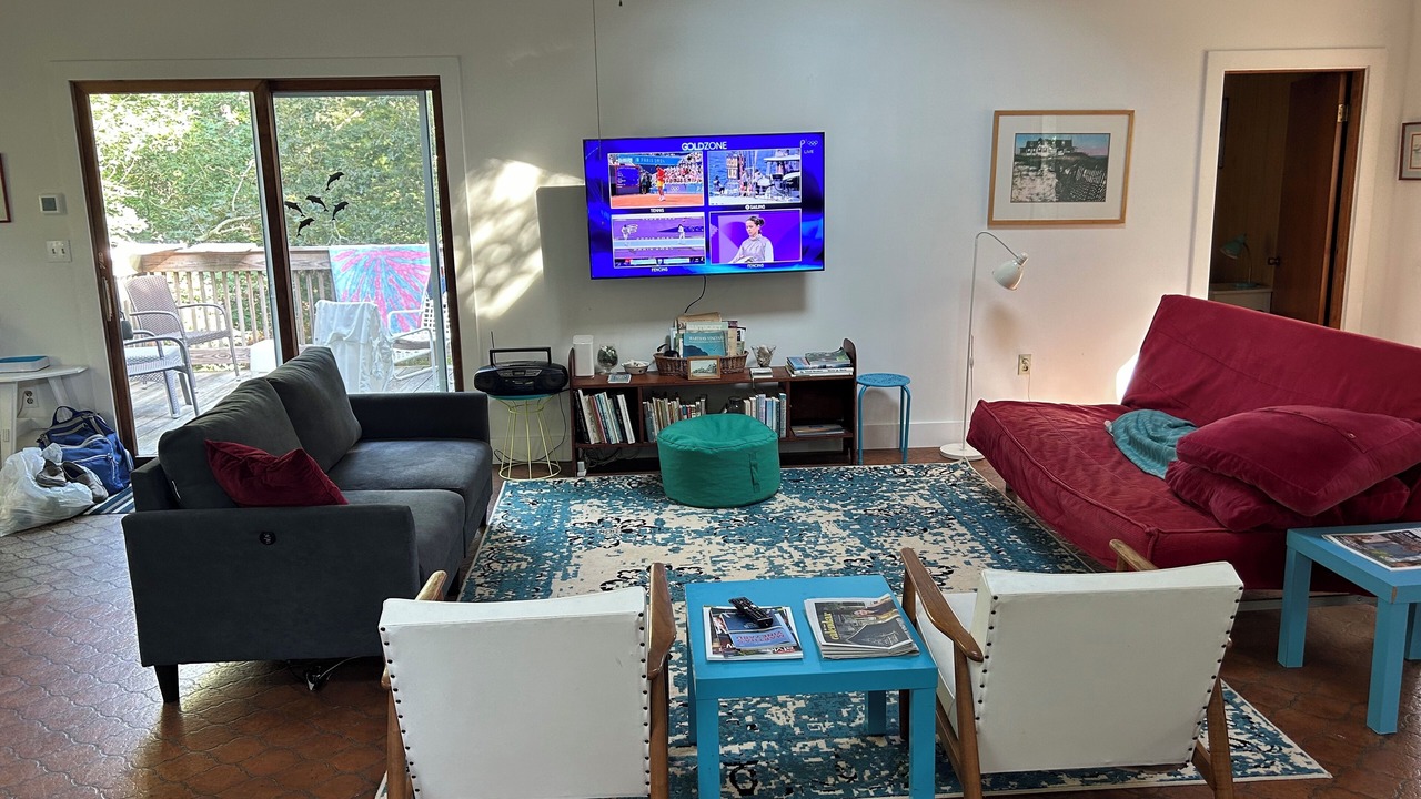 Photo of Livingroom in East Chop