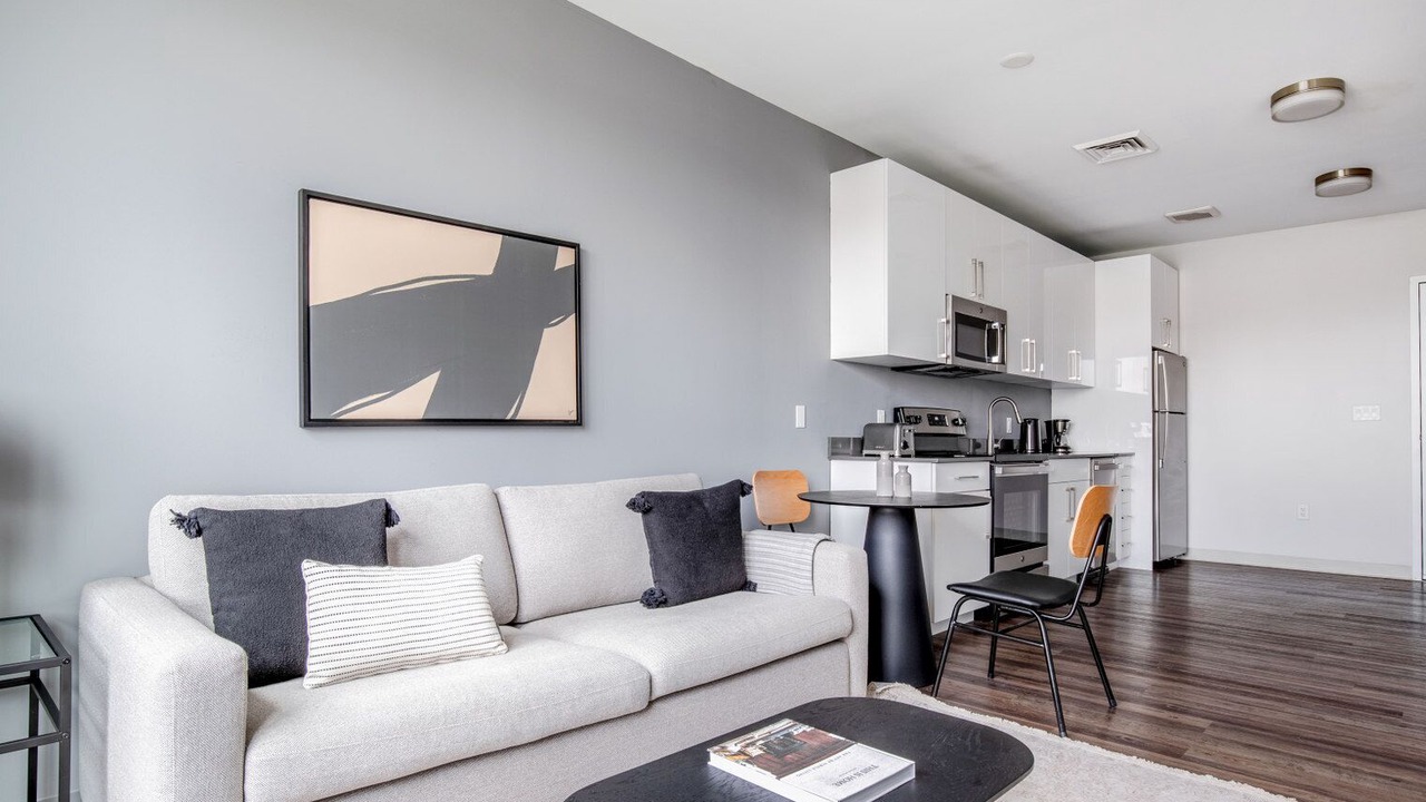 Photo of Livingroom in St. Elizabeth's