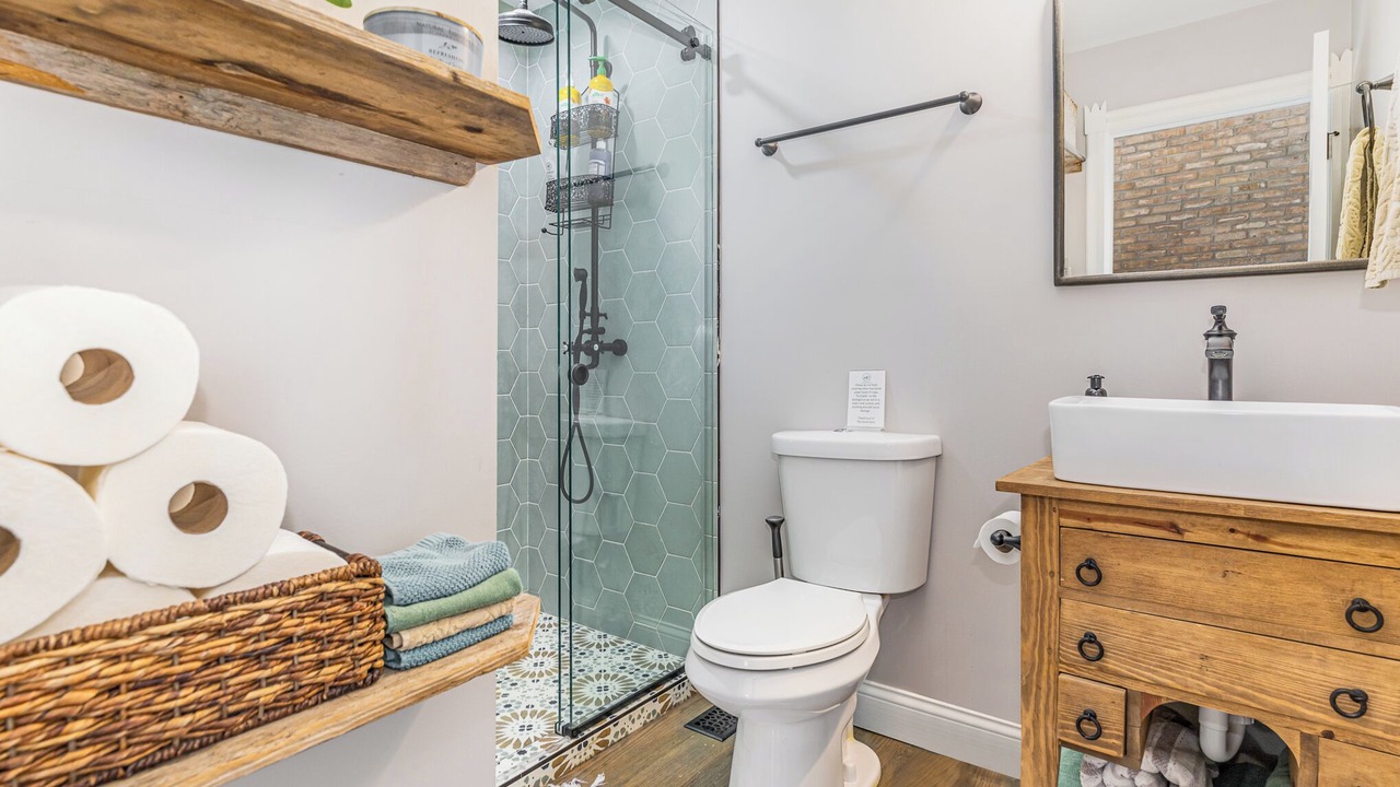 Photo of Bathroom in Wheeler