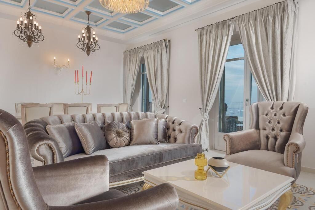 Photo of Livingroom in Elation