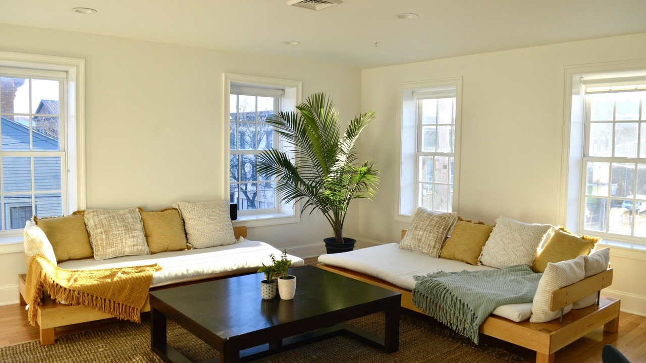 Photo of Livingroom in Hudson