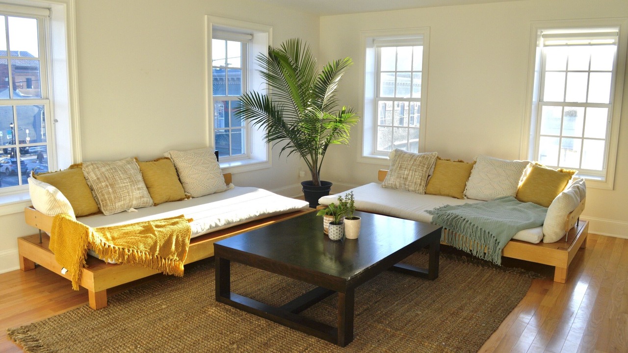 Photo of Livingroom in Hudson