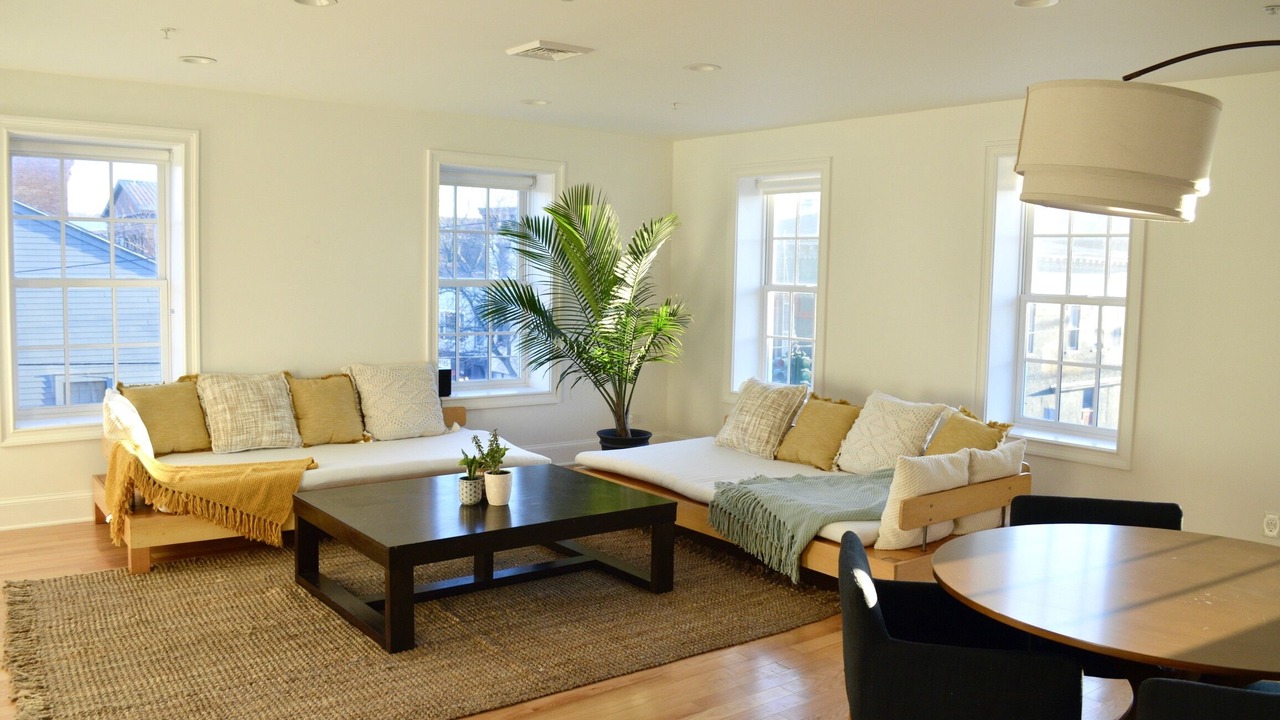 Photo of Livingroom in Hudson