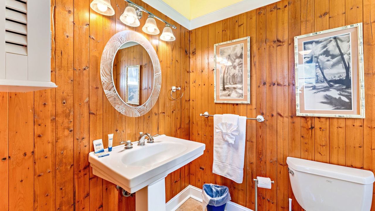 Photo of Bathroom in Treasure Beach Village