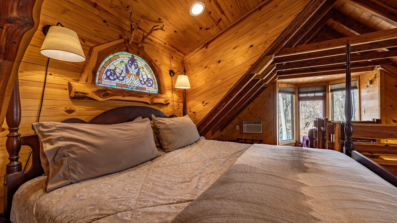 Photo of Bedroom in Stanardsville